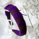 Usztywniana opaska fioletowe frędzelki