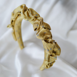 Marszczona opaska z jedwabnego krawata złota