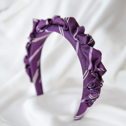 Marszczona opaska z jedwabnego krawata fioletowa w paski