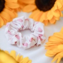 Bawełniana scrunchie w poziomki