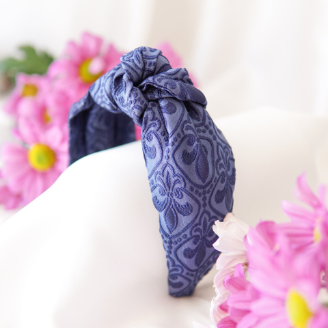 Opaska na włosy z węzłem ornamenty Opaska na włosy z węzłem ornamenty