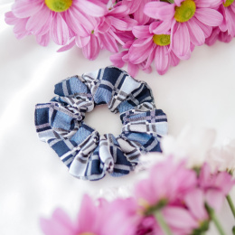 Scrunchie mozaikowe kwadraty